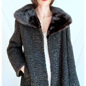 1950s/60s Vintage Black Fur Collar Curly Wool Winter Swing Coat:  M/L
